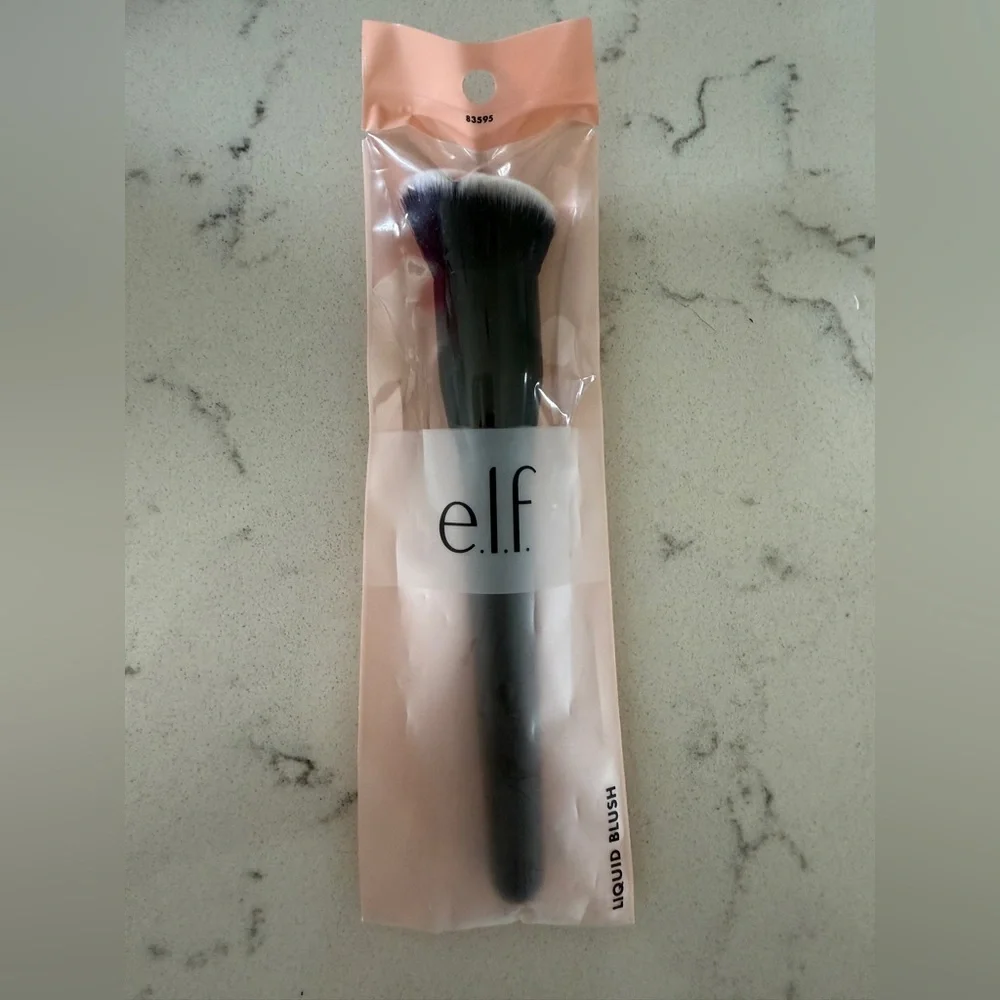 ELF Primer-Infused Bronzer with Brush - Brown